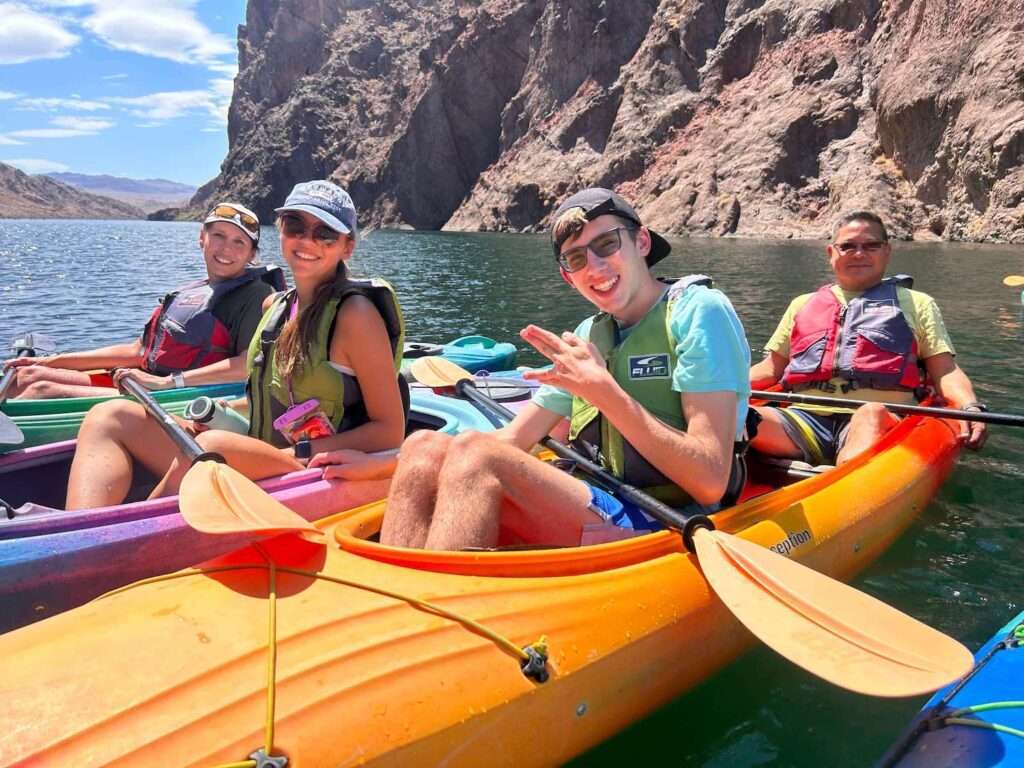 Top Reasons to Kayak Las Vegas: An Unforgettable Adventure 10 Veteran Kayaks Las Vegas Kayak Tours Family Adventure